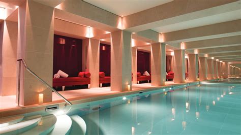 paris spa hotel.